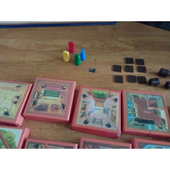 Vintage Mystery Mansion Board Game Copyright 1984 Milton Bradley Missing pieces - Picture 5 of 7